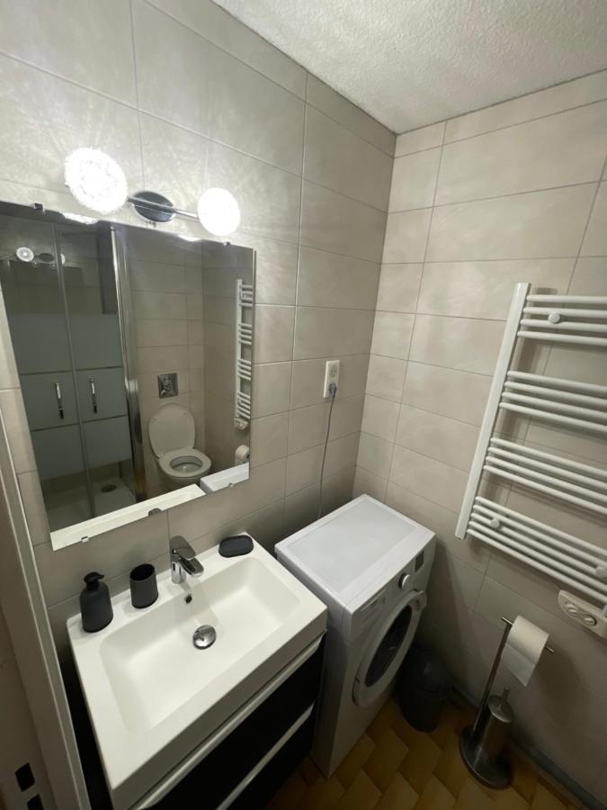 Studio Cabine Clim Wifi Parking Draps - 1 Etoile - Self Check-In Possible لا غراند موت المظهر الخارجي الصورة